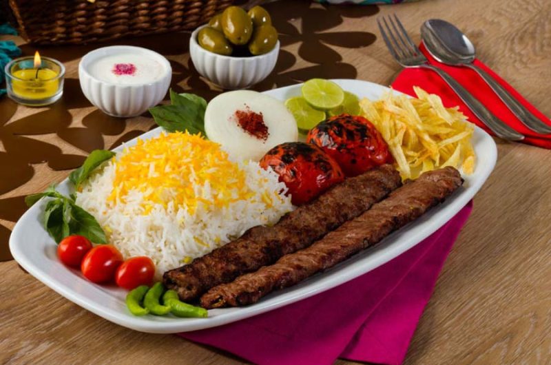 دستور تهیه چلو کباب کوبیده