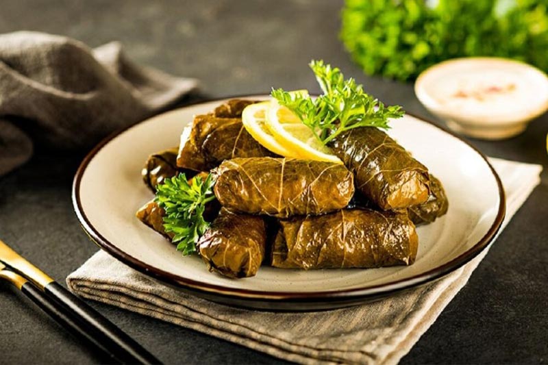 طرز تهیه دلمه برگ مو