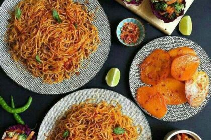 طرز تهیه ماکارونی با ته دیگ سیب زمینی